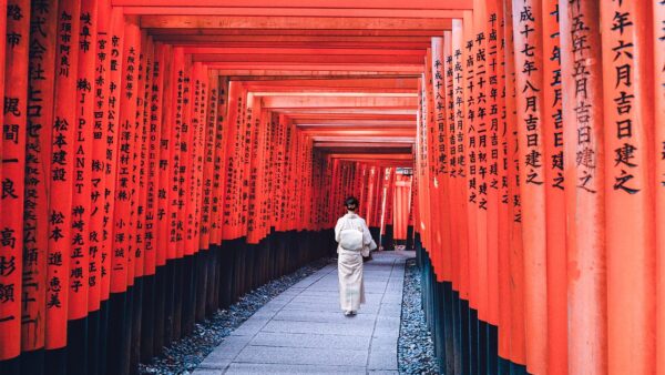 永住許可(永住権)の国益適合要件①10年の在留・5年の就労　とは